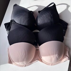 Victoria’s Secret PINK - 3 Pack Push Up Bra Bundle - Size 34C